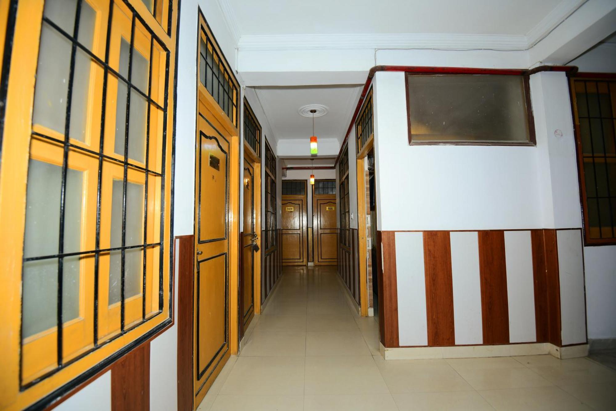 Ap Palace Hotel, Ayodhya Екстер'єр фото