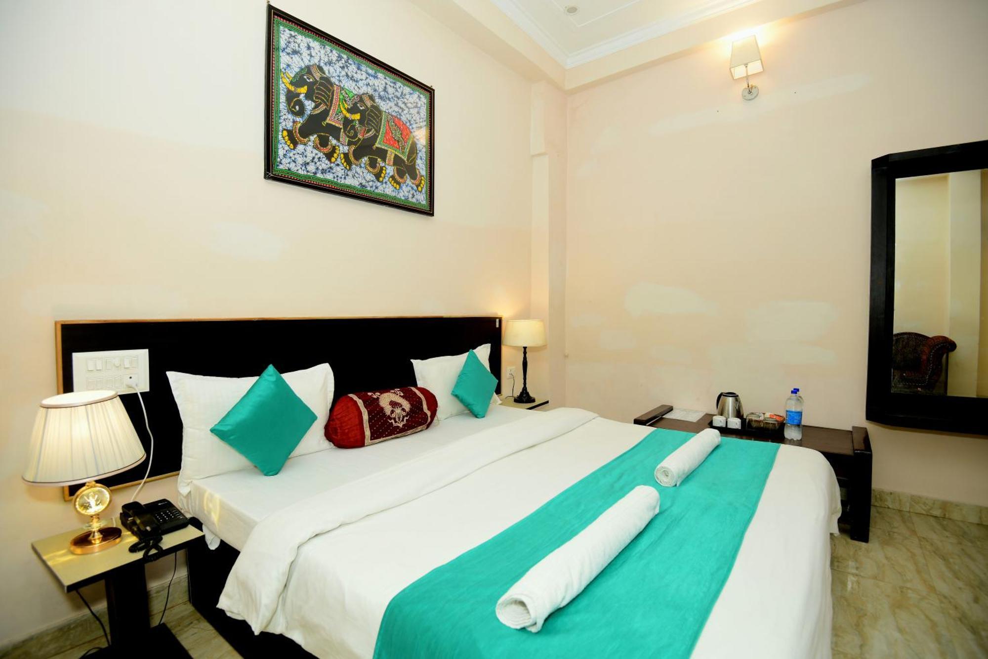 Ap Palace Hotel, Ayodhya Екстер'єр фото