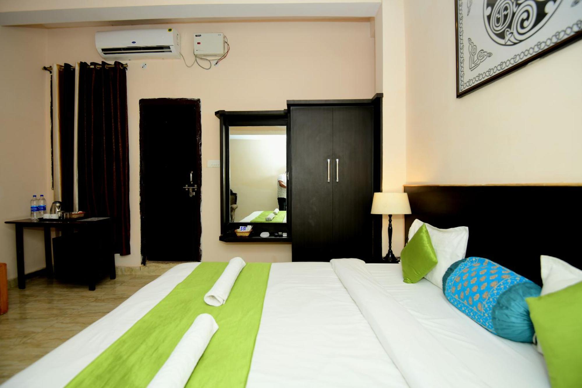 Ap Palace Hotel, Ayodhya Екстер'єр фото