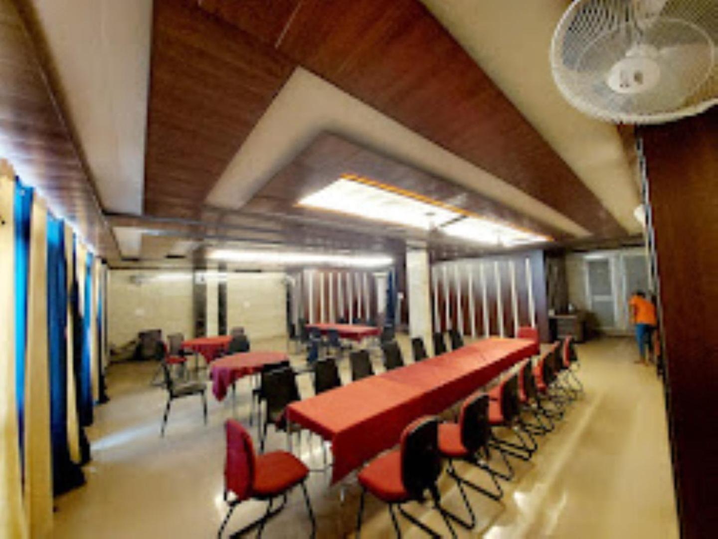 Ap Palace Hotel, Ayodhya Екстер'єр фото