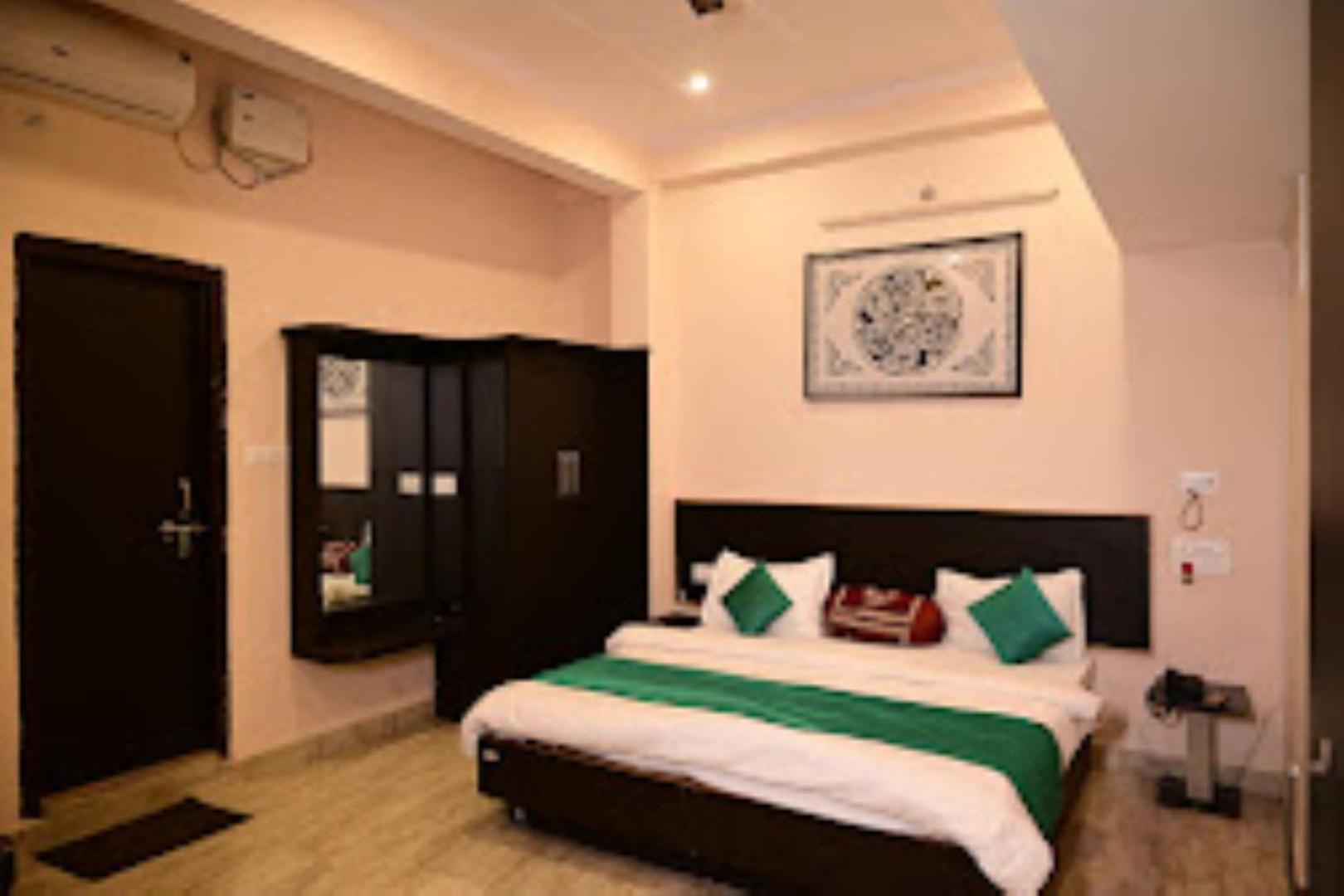 Ap Palace Hotel, Ayodhya Екстер'єр фото