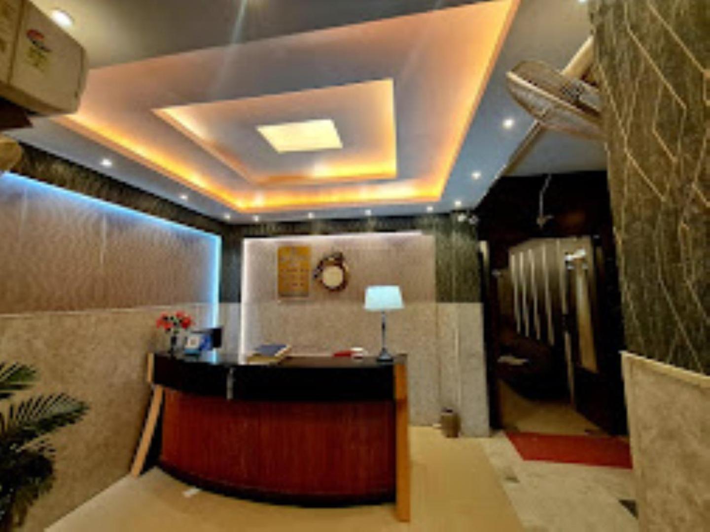 Ap Palace Hotel, Ayodhya Екстер'єр фото